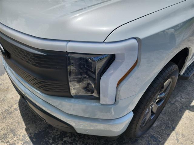 new 2025 Ford F-150 Lightning car, priced at $62,428
