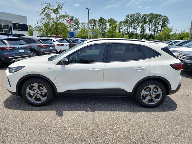 new 2025 Ford Escape car, priced at $30,724