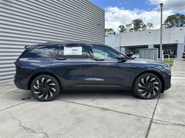 new 2024 Lincoln Nautilus car, priced at $66,348