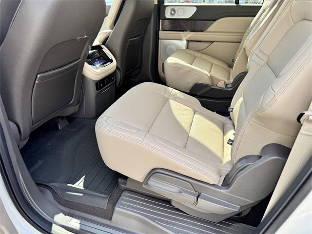 new 2024 Lincoln Navigator car, priced at $84,787
