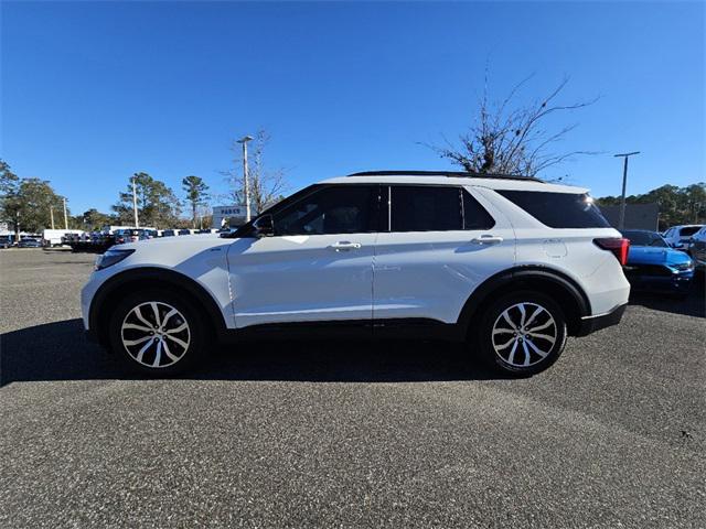 new 2025 Ford Explorer car, priced at $48,365