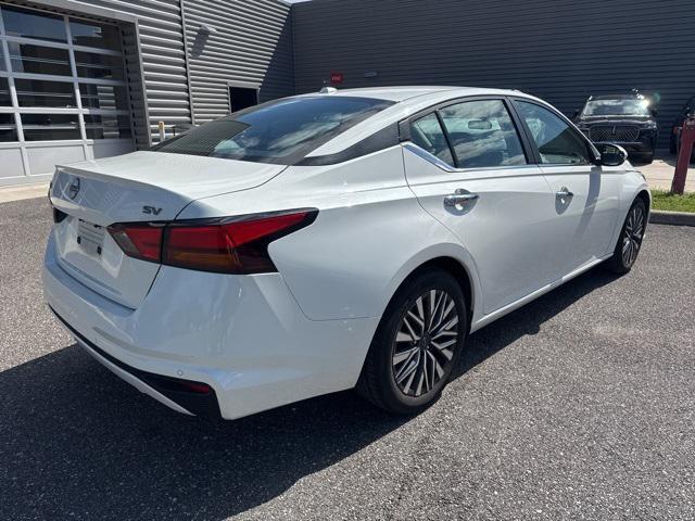 used 2023 Nissan Altima car, priced at $20,379
