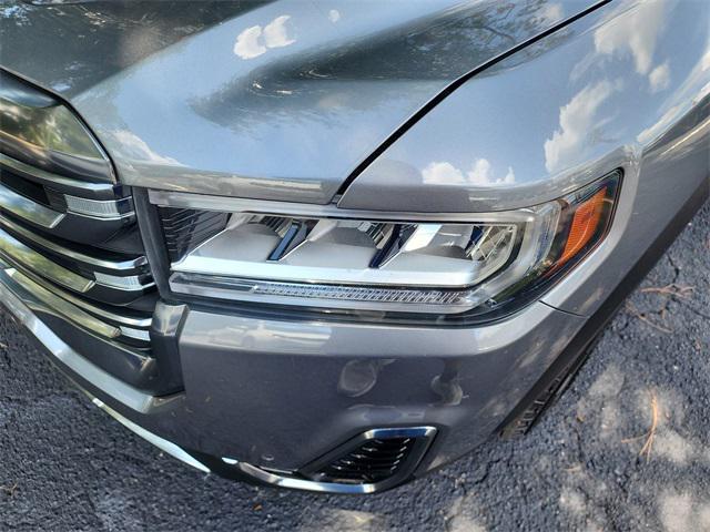 used 2022 GMC Acadia car, priced at $33,519