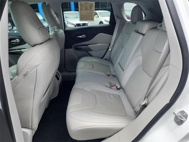 used 2020 Jeep Cherokee car, priced at $13,958