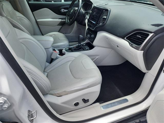 used 2020 Jeep Cherokee car, priced at $13,958