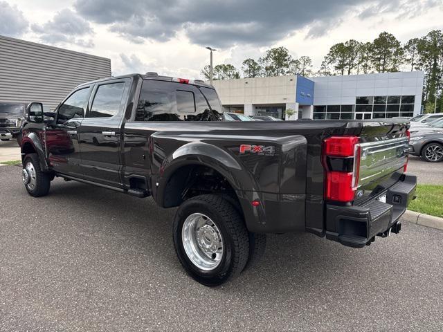 new 2025 Ford F-450 car, priced at $117,596