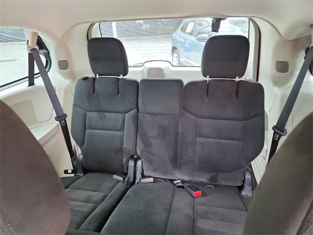 used 2016 Dodge Grand Caravan car