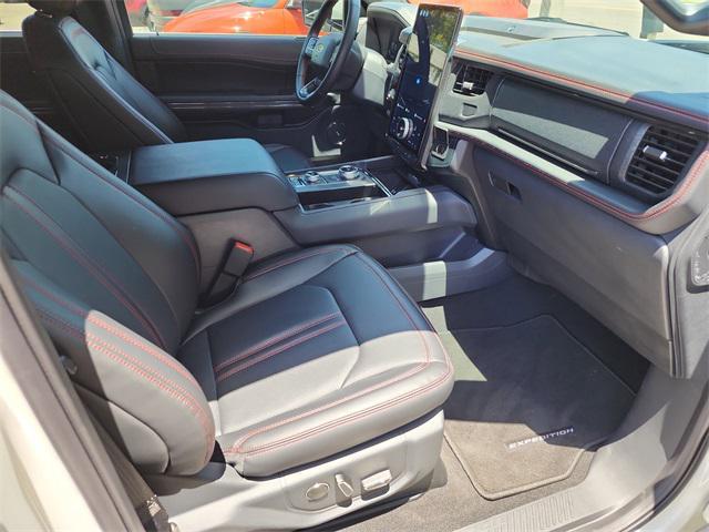new 2024 Ford Expedition car, priced at $75,599
