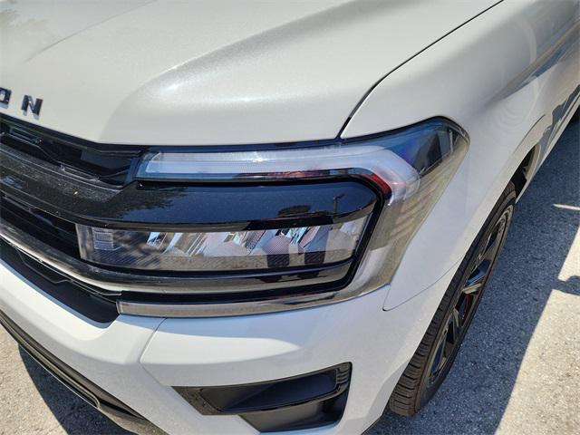 new 2024 Ford Expedition car, priced at $75,599
