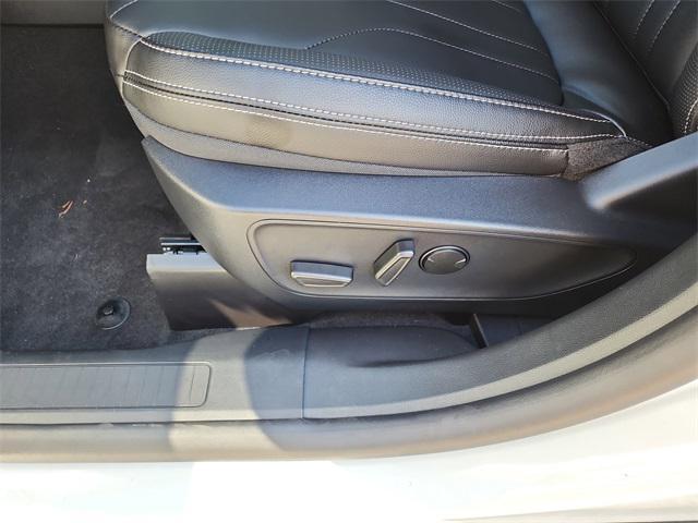 new 2025 Ford Escape PHEV car, priced at $45,620