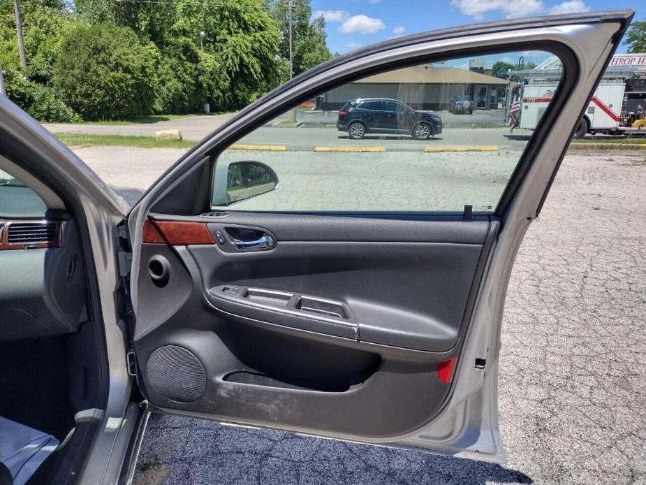 used 2006 Chevrolet Impala car, priced at $4,999