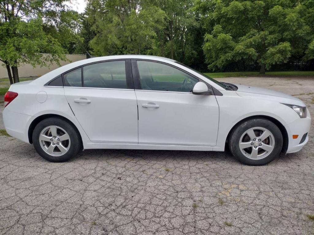 used 2014 Chevrolet Cruze car, priced at $4,999