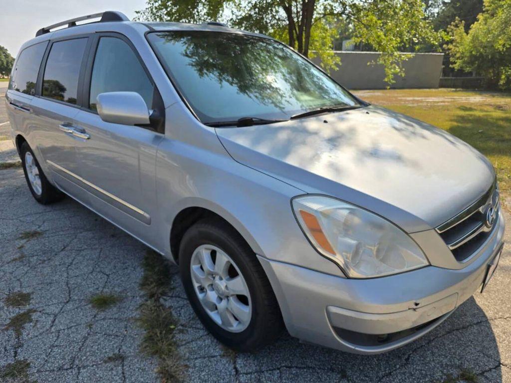 used 2007 Hyundai Entourage car, priced at $2,999