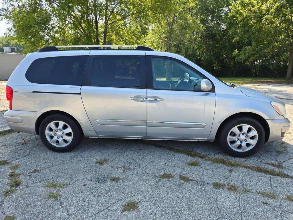 used 2007 Hyundai Entourage car, priced at $2,999