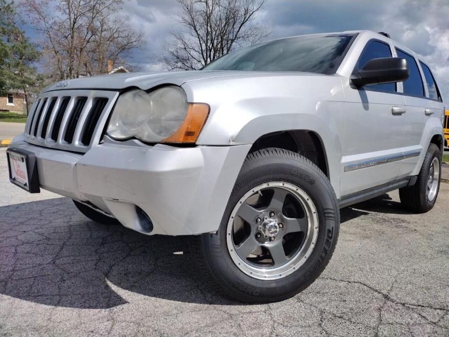 used 2010 Jeep Grand Cherokee car, priced at $2,999