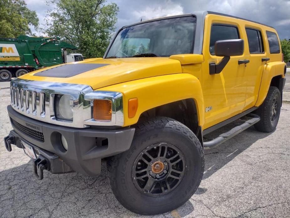 used 2007 Hummer H3 car, priced at $5,999