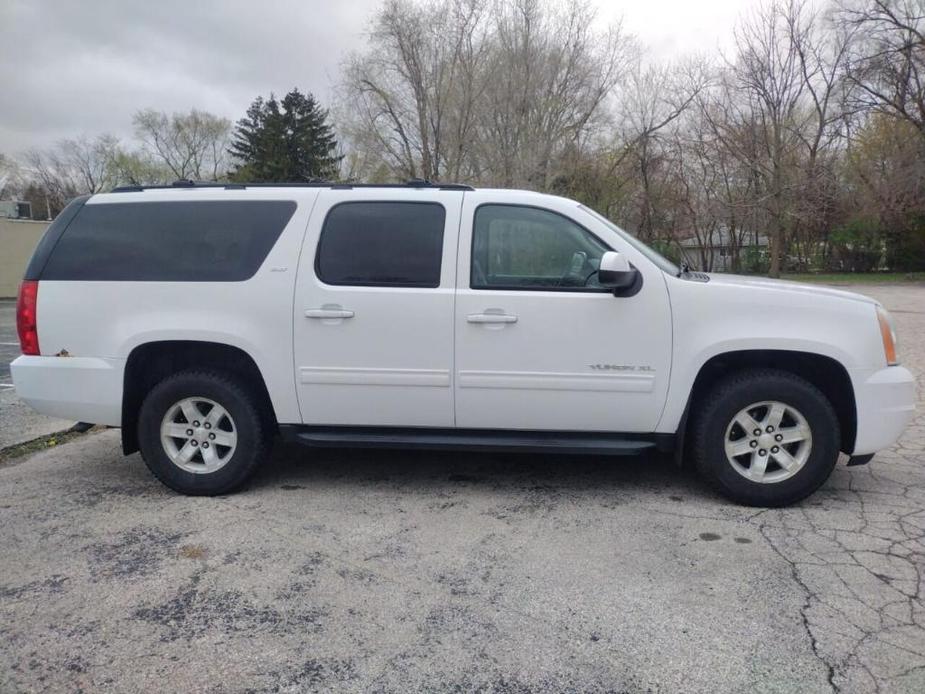 used 2011 GMC Yukon XL car, priced at $5,999