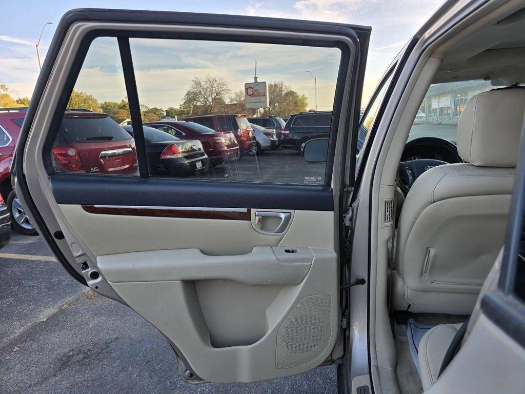 used 2007 Hyundai Santa Fe car, priced at $2,999