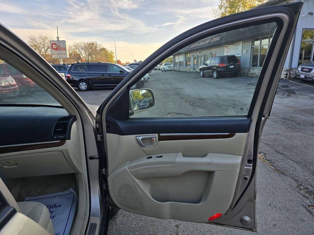 used 2007 Hyundai Santa Fe car, priced at $2,999