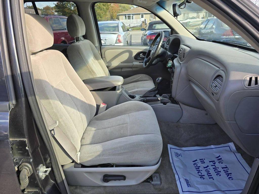 used 2005 Chevrolet TrailBlazer car, priced at $1,999