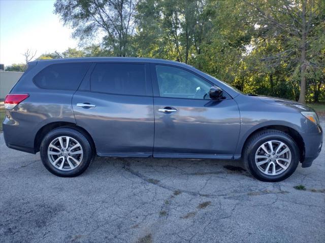 used 2014 Nissan Pathfinder car, priced at $6,999