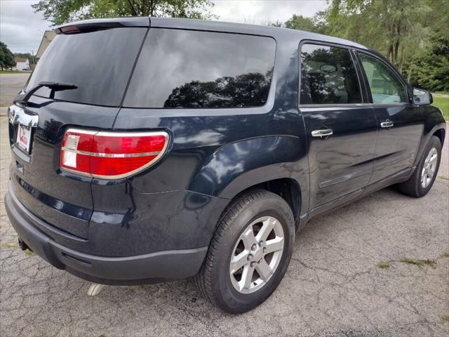 used 2007 Saturn Outlook car, priced at $4,999