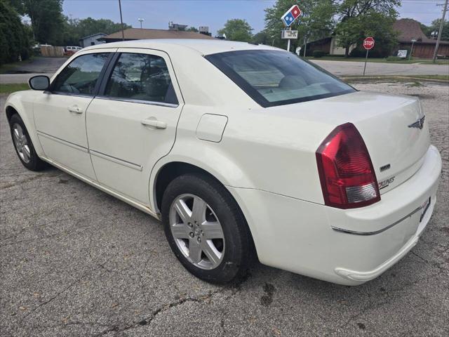 used 2006 Chrysler 300 car, priced at $3,999