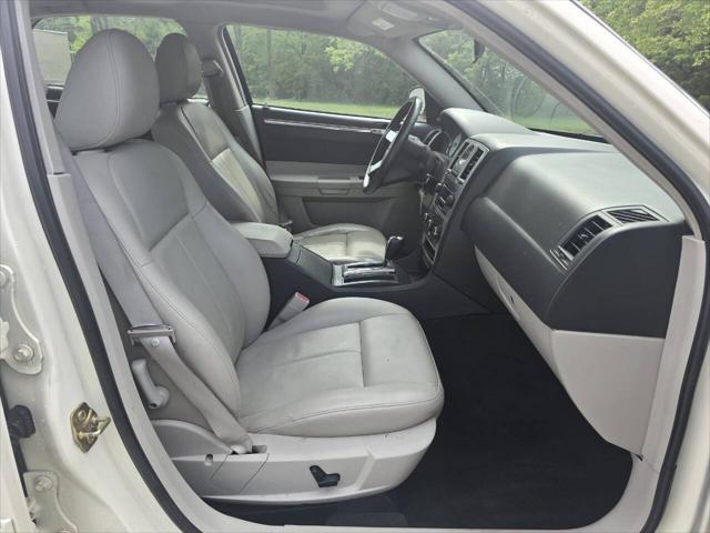 used 2006 Chrysler 300 car, priced at $3,999