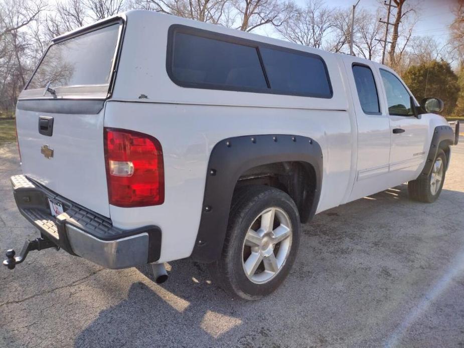 used 2009 Chevrolet Silverado 1500 car, priced at $7,999