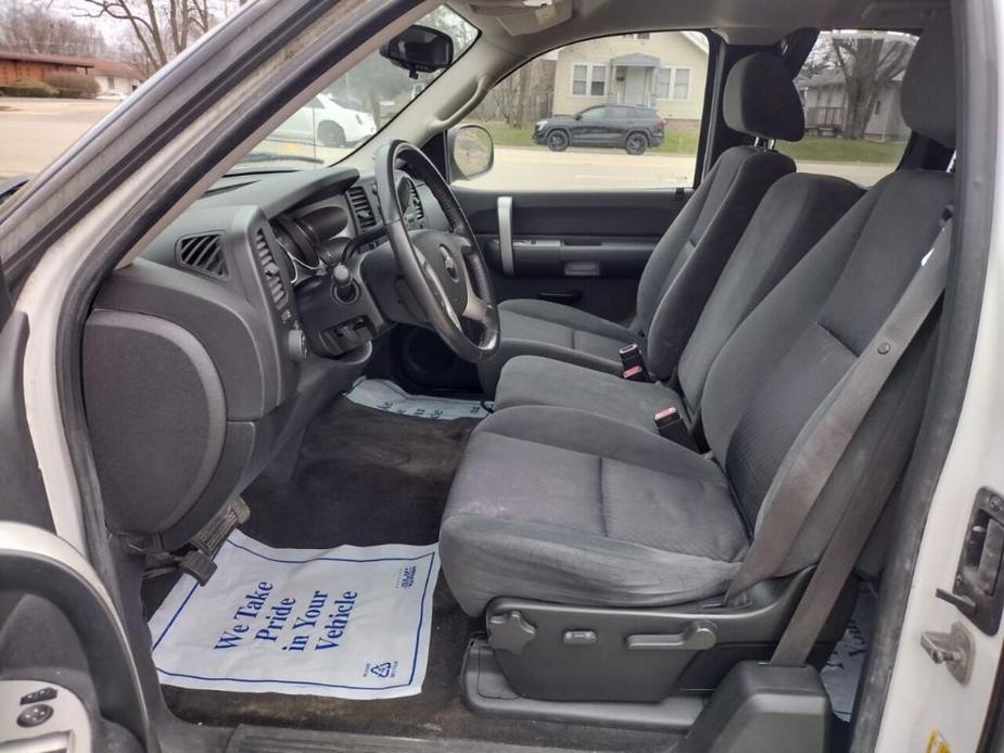 used 2009 Chevrolet Silverado 1500 car, priced at $7,999