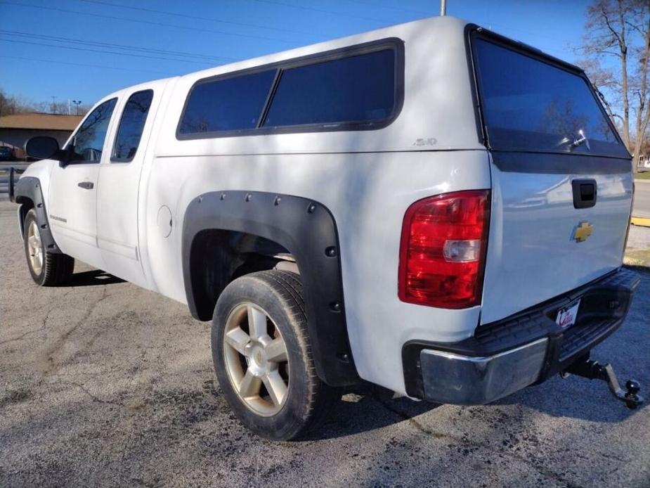 used 2009 Chevrolet Silverado 1500 car, priced at $7,999