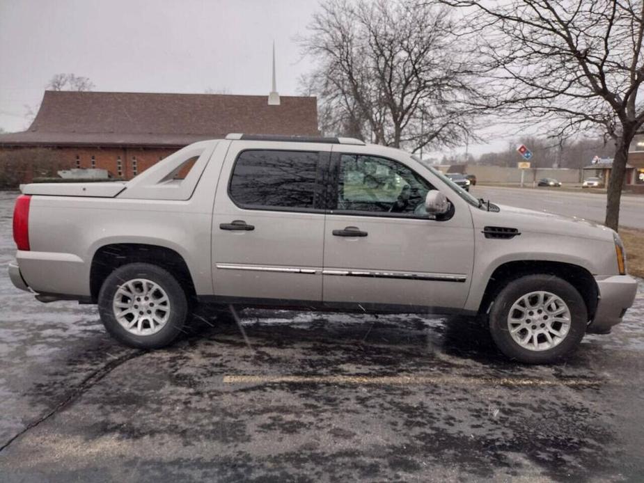 used 2008 Cadillac Escalade EXT car, priced at $4,999