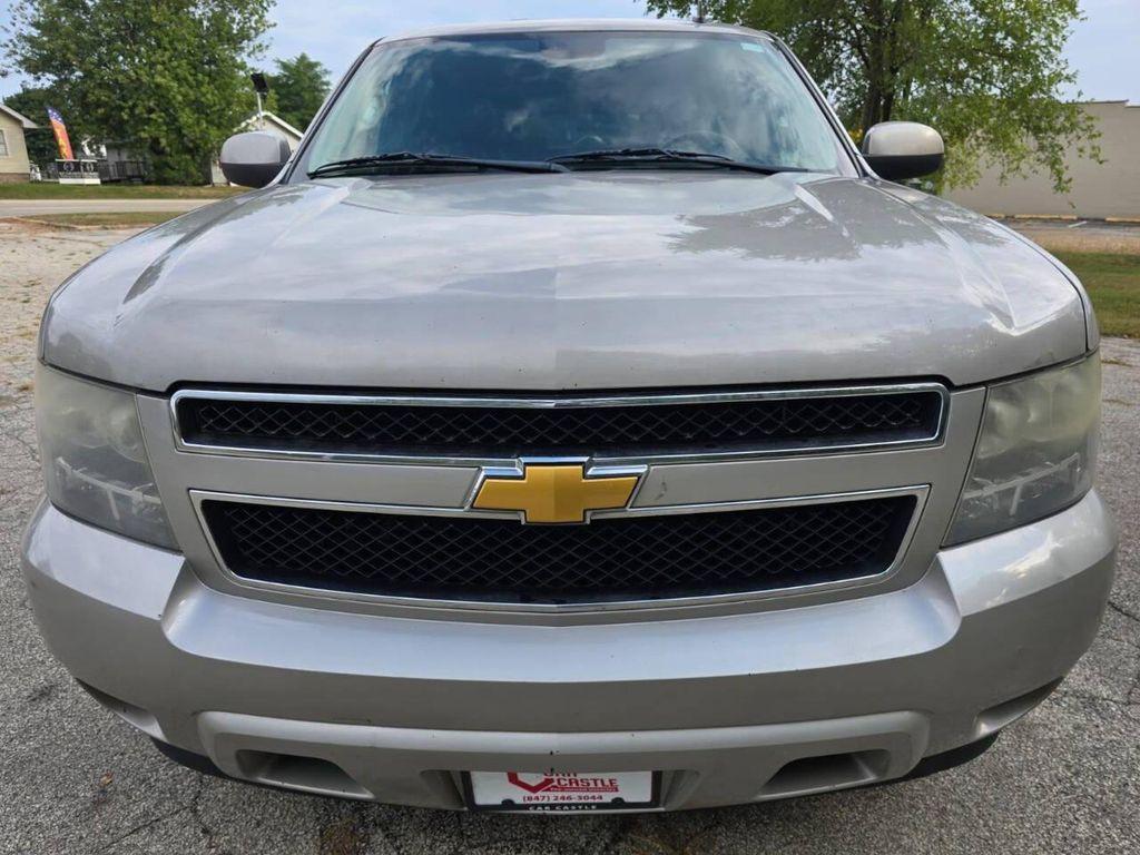 used 2008 Chevrolet Suburban car, priced at $3,999