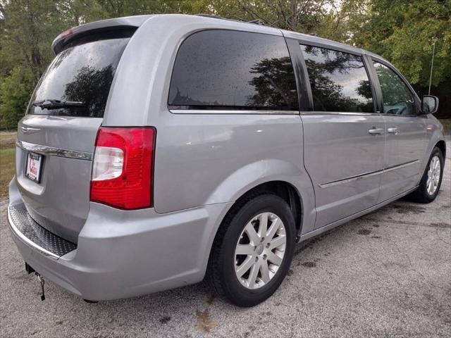 used 2014 Chrysler Town & Country car, priced at $3,999