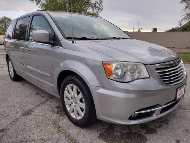 used 2014 Chrysler Town & Country car, priced at $3,999