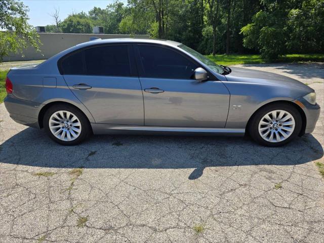 used 2009 BMW 328 car, priced at $4,999