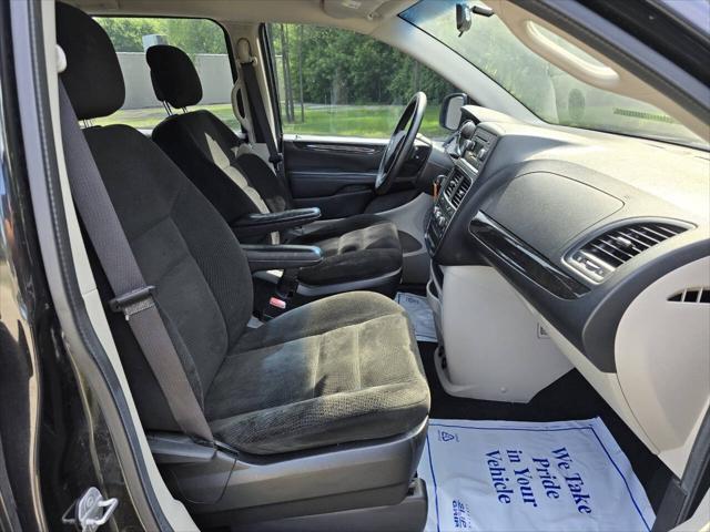 used 2016 Dodge Grand Caravan car, priced at $4,999