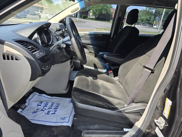 used 2016 Dodge Grand Caravan car, priced at $4,999