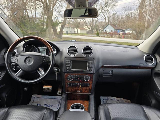 used 2007 Mercedes-Benz M-Class car, priced at $9,999