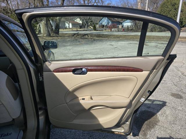 used 2006 Buick Lucerne car, priced at $3,999