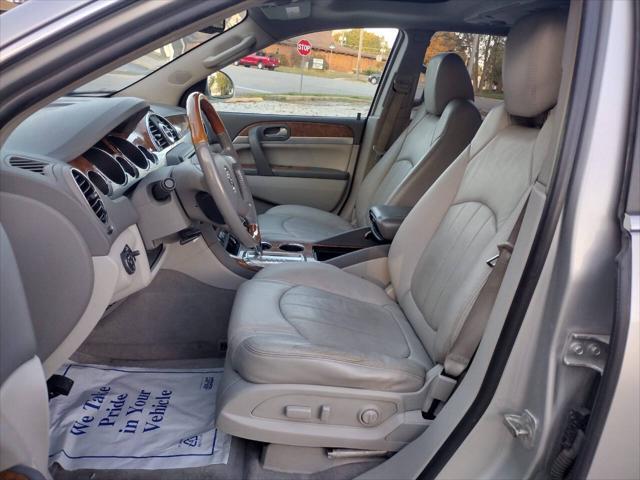 used 2010 Buick Enclave car, priced at $5,999