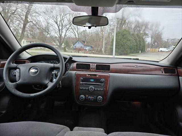 used 2008 Chevrolet Impala car, priced at $2,999