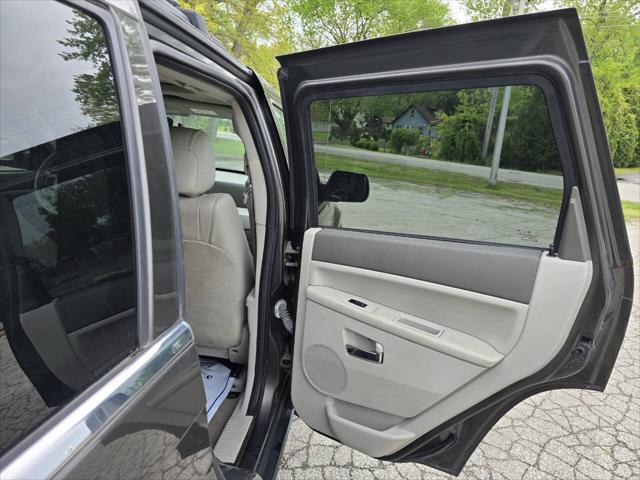 used 2006 Jeep Grand Cherokee car, priced at $2,999