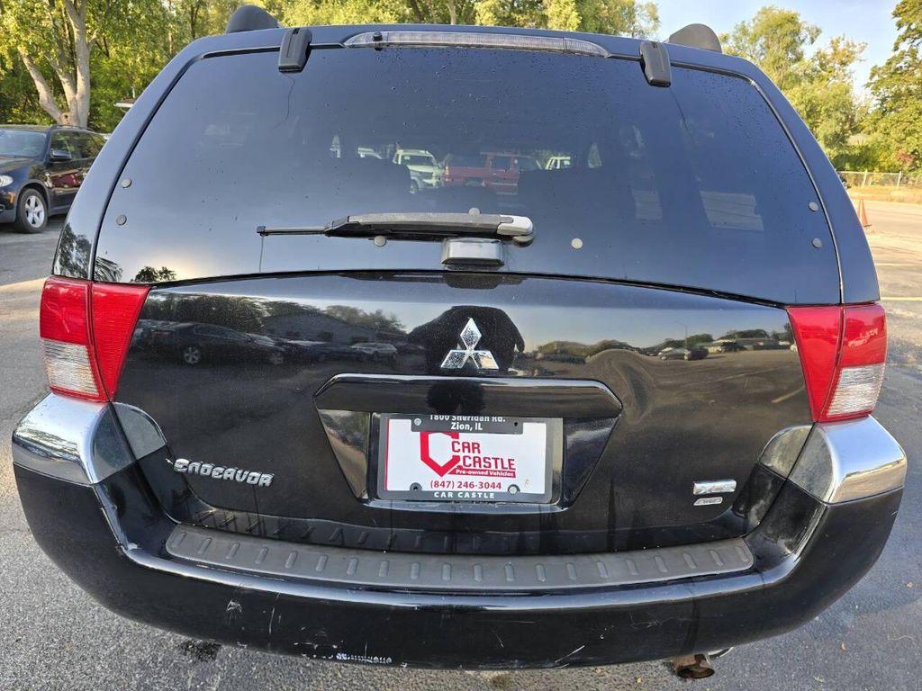 used 2004 Mitsubishi Endeavor car, priced at $2,999