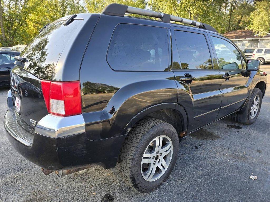 used 2004 Mitsubishi Endeavor car, priced at $2,999