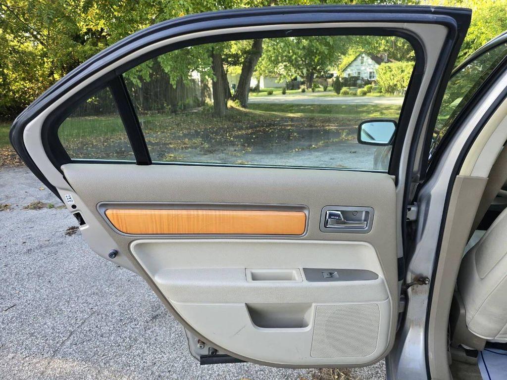 used 2009 Lincoln MKZ car, priced at $2,999