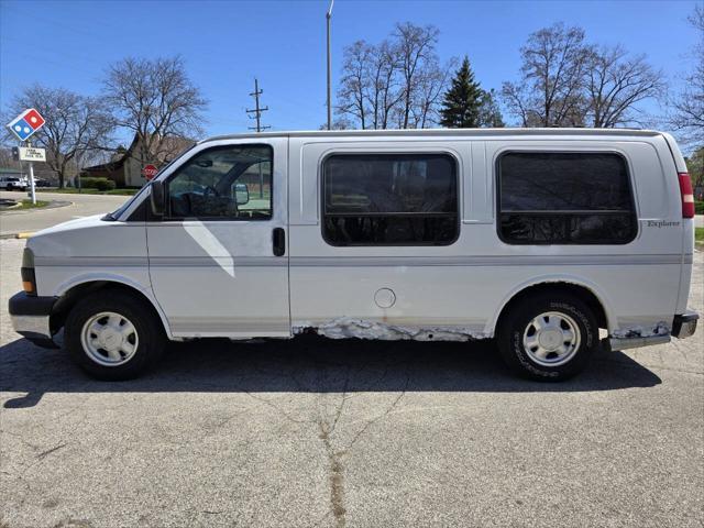 used 2004 GMC Savana 1500 car, priced at $2,999