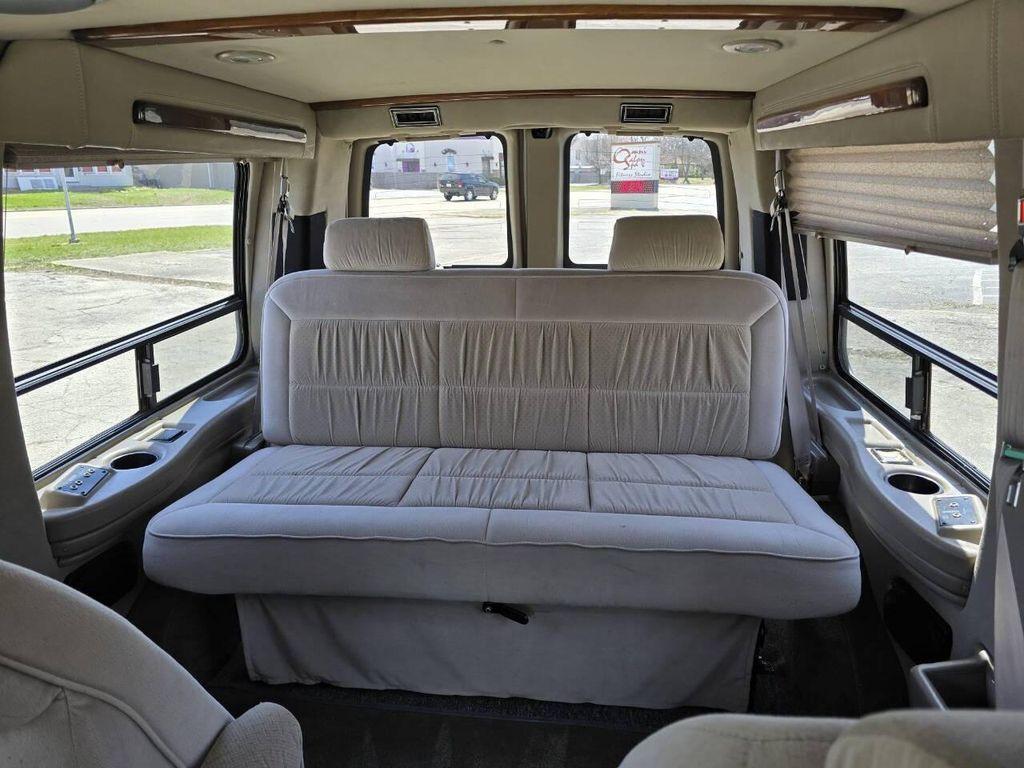 used 2004 GMC Savana 1500 car, priced at $2,999