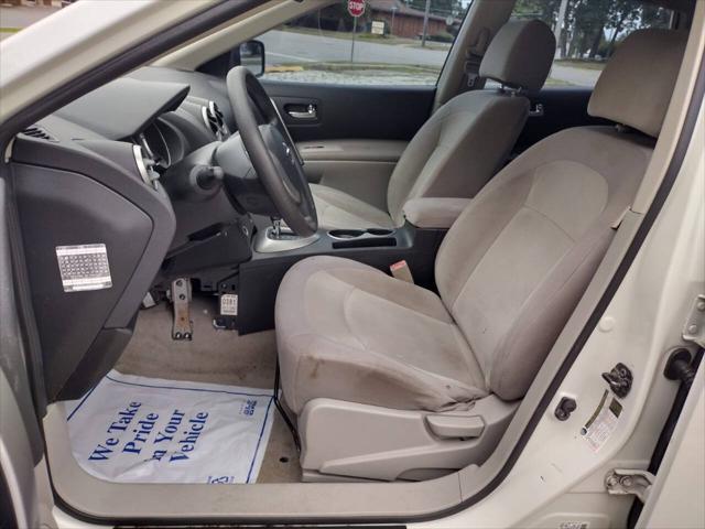 used 2009 Nissan Rogue car, priced at $3,999