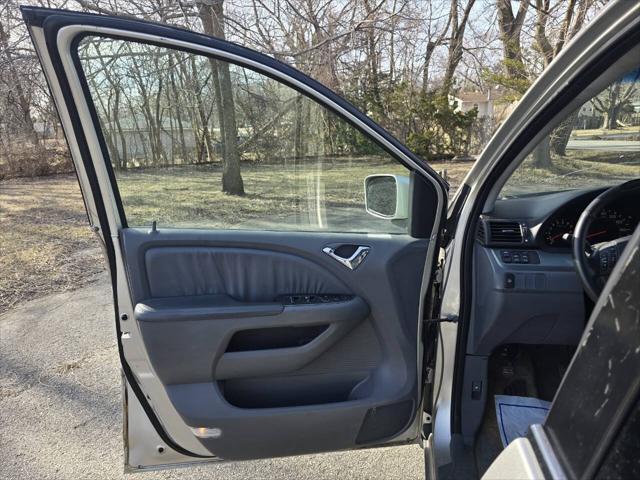 used 2007 Honda Odyssey car, priced at $2,999